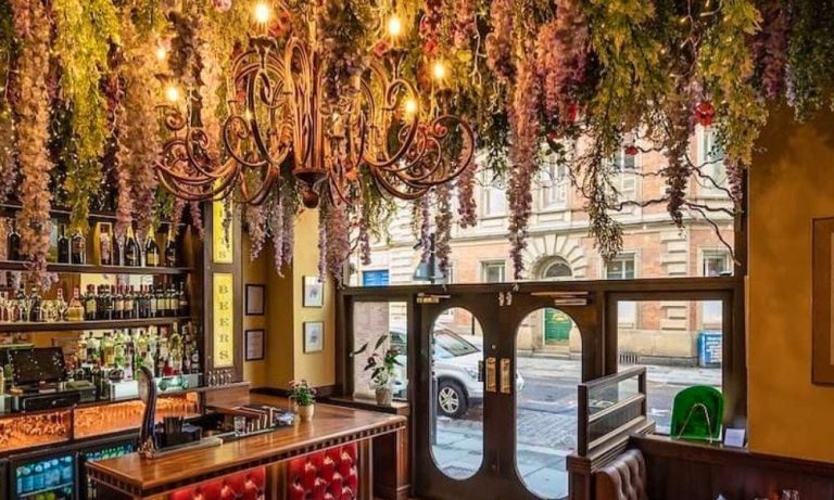 vincenzo trattoria 28102022101639 768x461