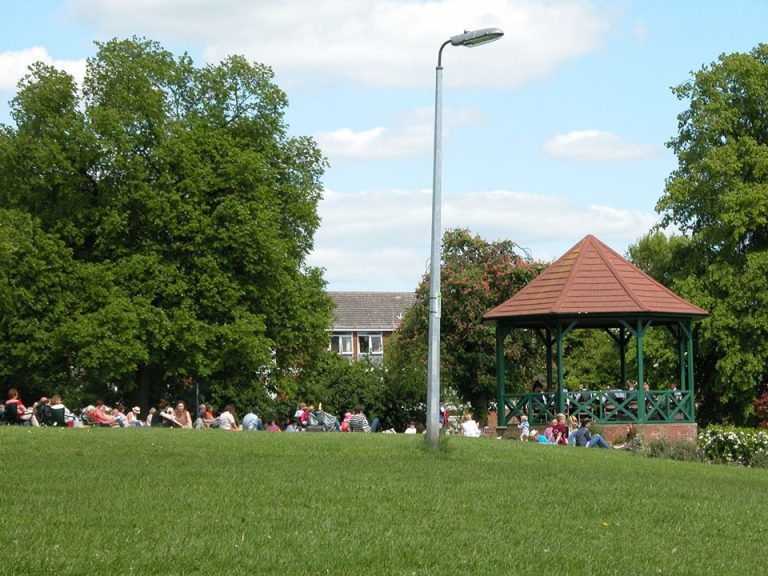 w2nqt5byzlqfemem6mrl 768x576