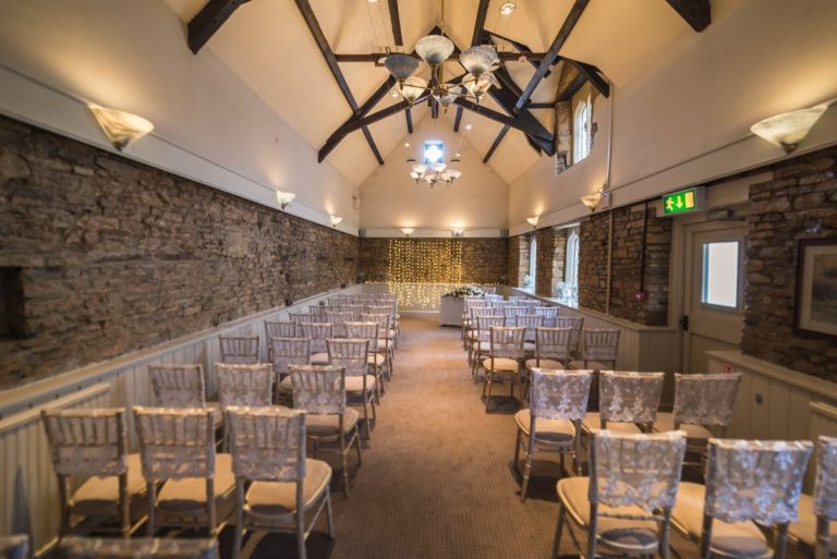 wedding ceremony room 768x513