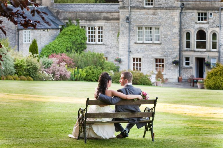 weddingbridegroombylawn 768x512