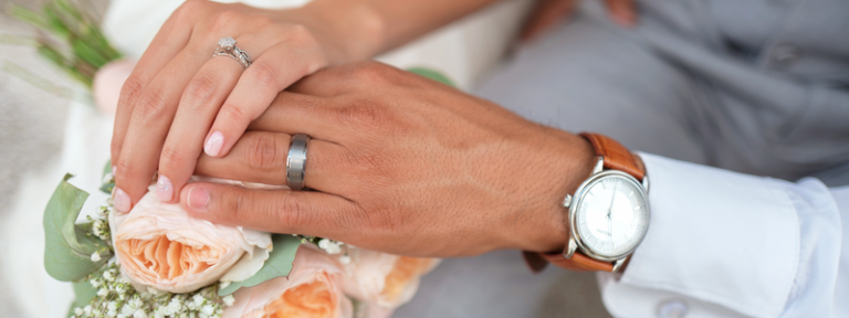 weddinghands 768x288