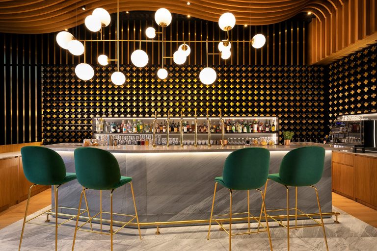 wes lonwi hithe seek bar 25072022021810 768x512