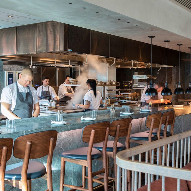 www thestratford com kitchen e20 chefs kitchen 950 x 950 28032024051110 768x768