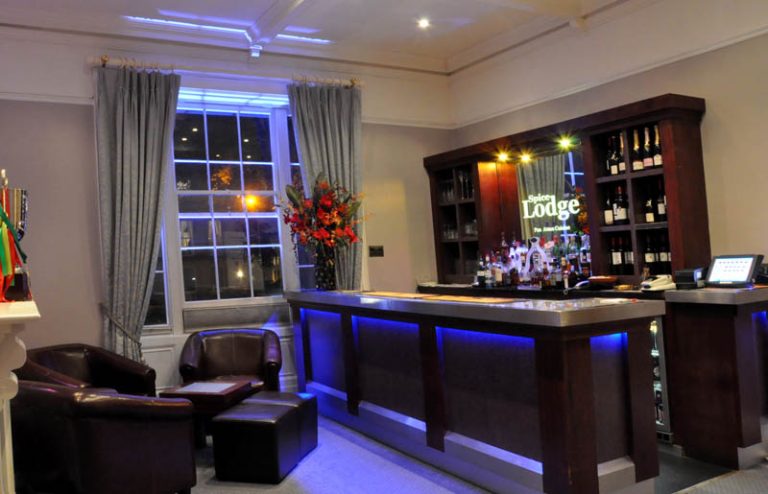 y2oloi04fnmx18ymzvqm 1 768x494