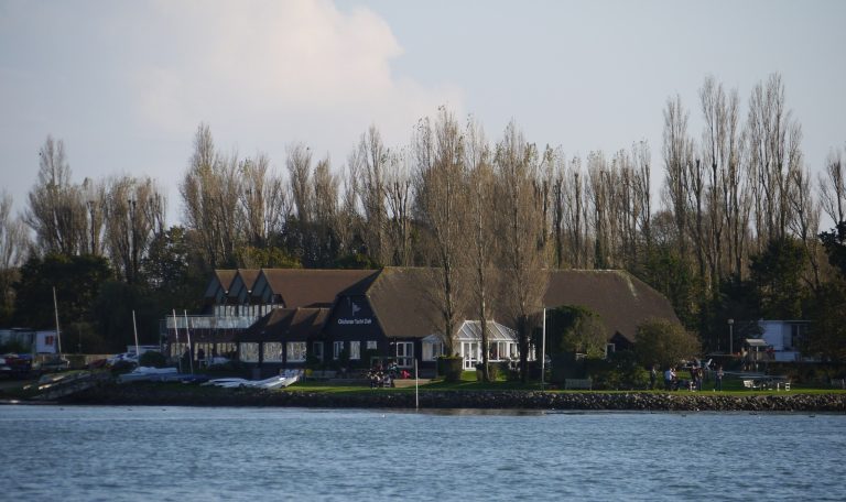 yachtclub 768x456