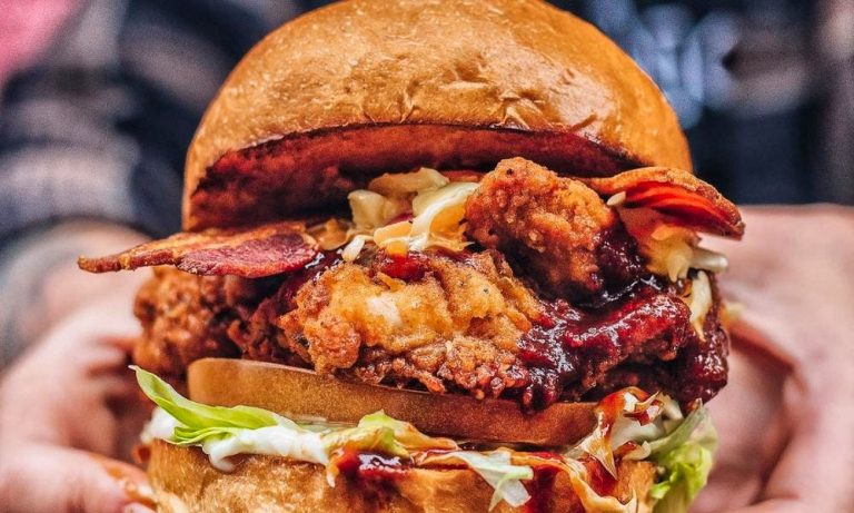 yard and coop burger 07112022025001 768x461