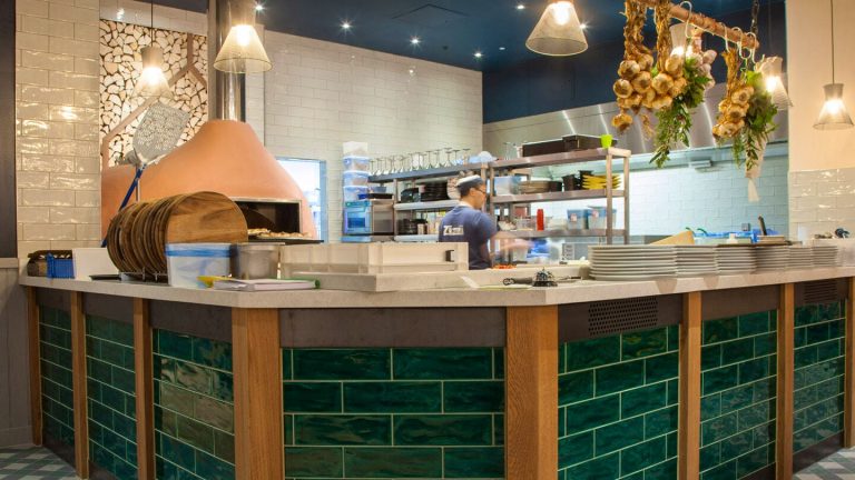 zizzi italian bracknell 3 1440x810 28082020011140 768x432